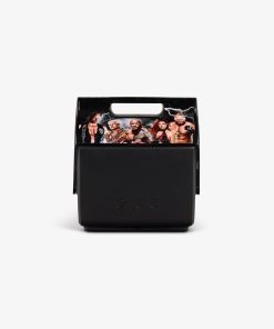 WWE Superstars & Legends Little Playmate 7 Qt Cooler